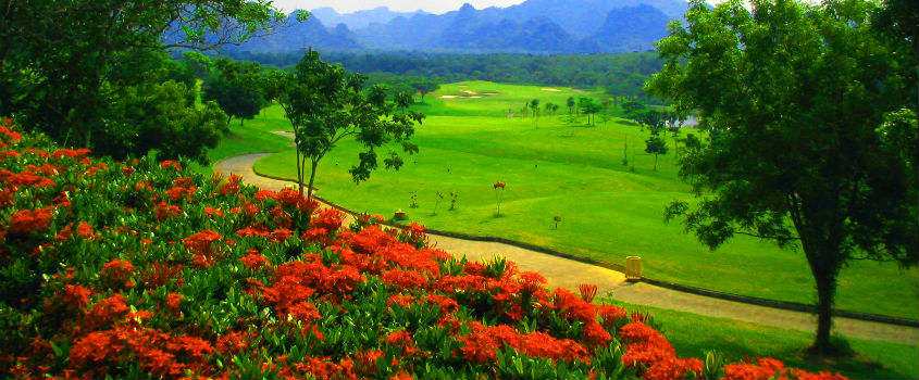 Gunung Raya Golf Course