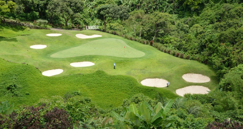 Riviera Golf & Country Club