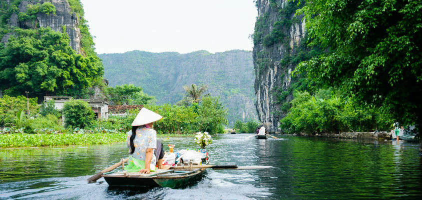 Golf-in-Vietnam