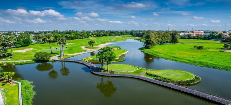 SUMMIT WINDMILL GOLF CLUB, BANGKOK