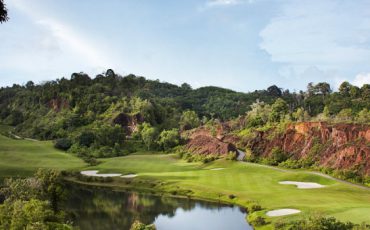 red-mountain-golf-course-phuket-thailand
