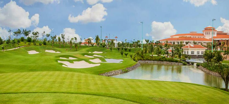 TAN SO NHAT GOLF CLUB