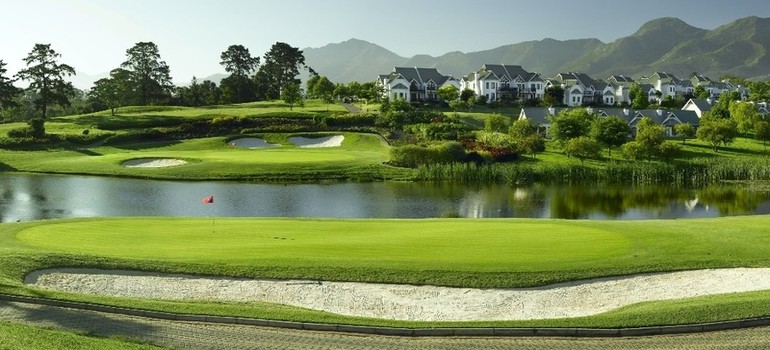 FANCOURT GOLF CLUB, SOUTH AFRICA