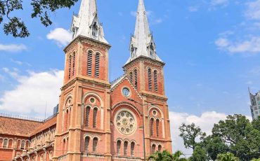 CATHÉDRALE NOTRE-DAME, HO CHI MINH CITY, VIETNAM